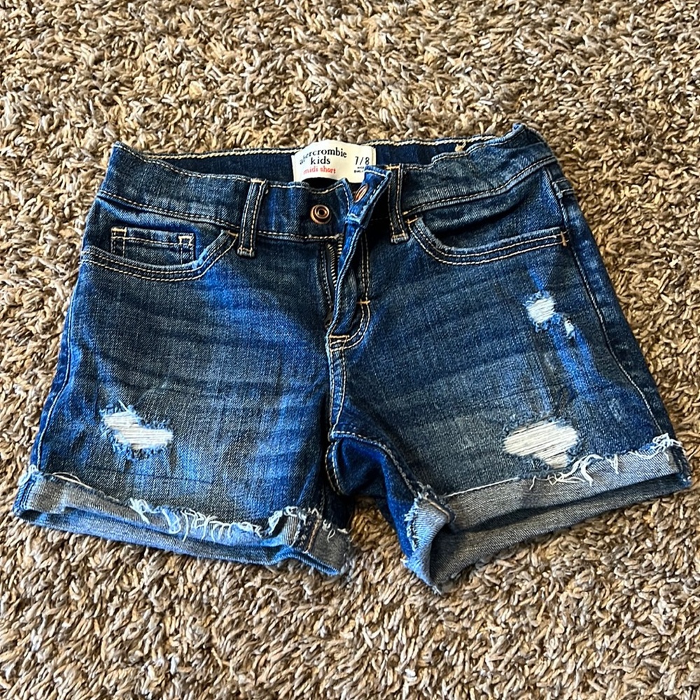 Abercrombie Kids size 7/8 denim shorts